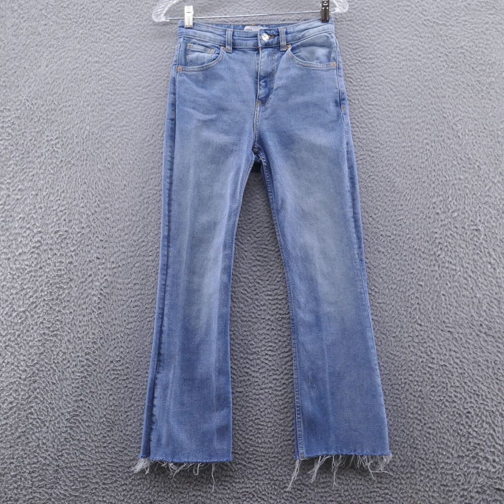 Zara Womens Wide Leg Frayed Hem Jeans 4 Blue Light Wash Mid Rise Stretch
